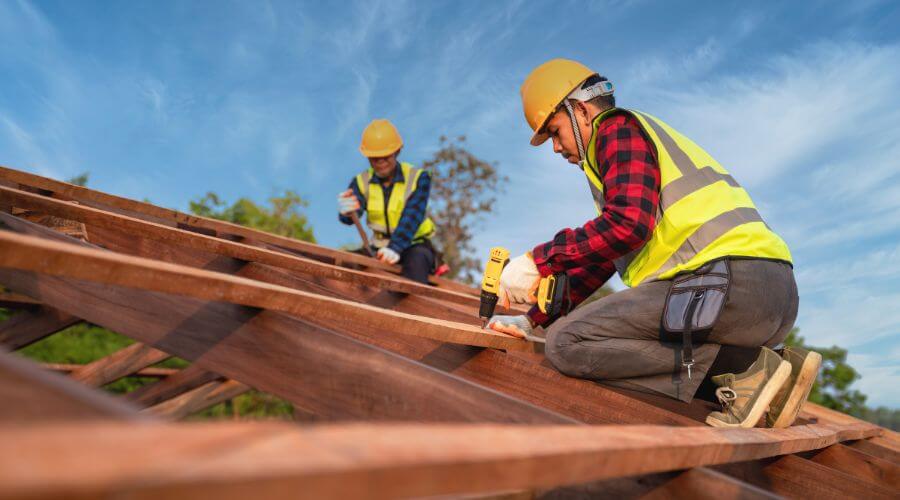 Expert Emergency Roof Repairs services in New Lothrop, MI